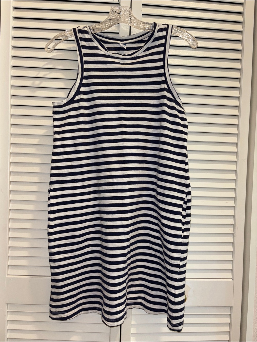 Old Navy striped pullover, cotton dress size medium, super soft with pockets
